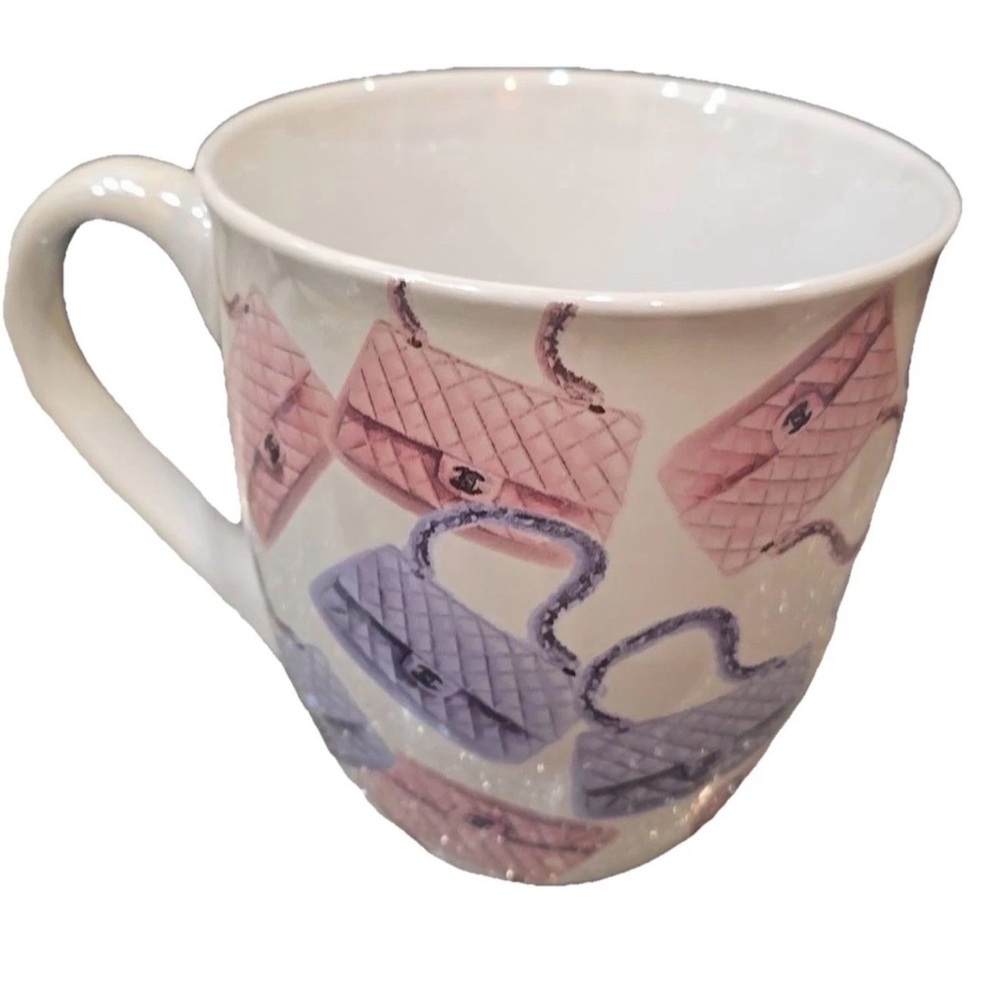 NEW LARGE MUG CLASSIC COCO CHANEL PURSE IRIDESCENT PINK WHITE PURPLE COFFEE MUG